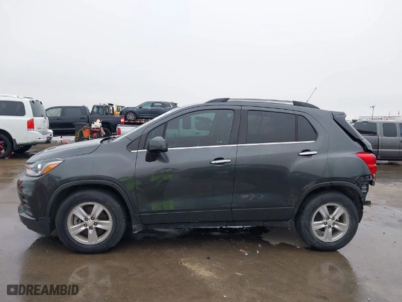 2020 Chevrolet Trax LT with VIN 3GNCJLSB7LL168453, listed as a IAAI auction lot 41568602 with 76,610 mi miles. Bid and sale history available at carsss.com. Image 15.