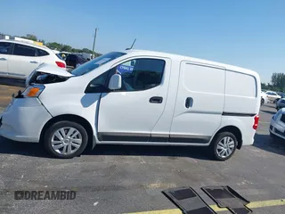 2021 Nissan NV200 SV z VIN 3N6CM0KN8MK705487, wystawiony jako IAAI lot #41866045 z przebiegiem 150 767 mil mil oraz . Historia ofert i sprzedaży dostępna na DreamBid. Obrazek 14.
