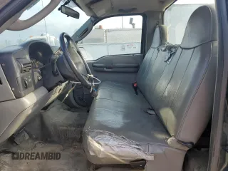 2005 Ford F-250 XL with VIN 1FTNF21535ED28632, listed as a Copart auction lot 47777775 with 136,555 mi miles and Clean title. Bid and sale history available at DreamBid. Image 7.