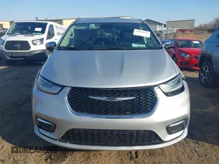 2023 Chrysler Pacifica Hybrid Limited with VIN 2C4RC1S72PR588627, listed as a IAAI auction lot 42063631 with 52,799 mi miles and . Bid and sale history available at DreamBid. Image 13.