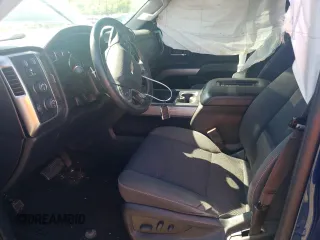 2017 Chevrolet Silverado 1500 LT with VIN 1GCVKREC2HZ372079, listed as a Copart auction lot 55375635 with 84,762 mi miles and Salvage Title. Bid and sale history available at DreamBid. Image 7.
