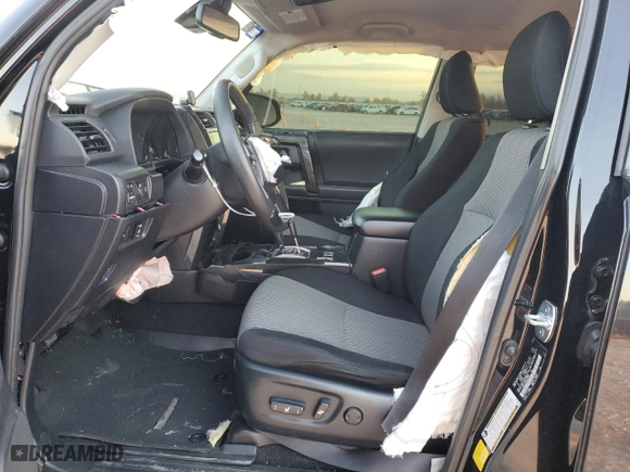 2021 Toyota 4Runner SR5 with VIN JTEEU5JR1M5237556, listed as a Copart auction lot 87691135 with 87,467 mi miles and Salvage Title. Bid and sale history available at carsss.com. Image 7.