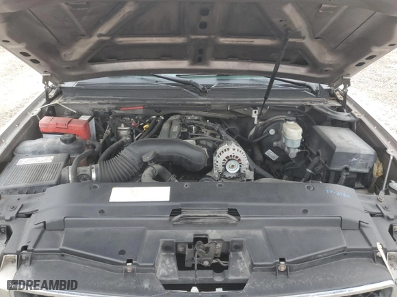 2007 Chevrolet Suburban LTZ with VIN 3GNFC16037G201984, listed as a Copart auction lot 50960355 with 232,201 mi miles and Salvage Title. Bid and sale history available at carsss.com. Image 12.