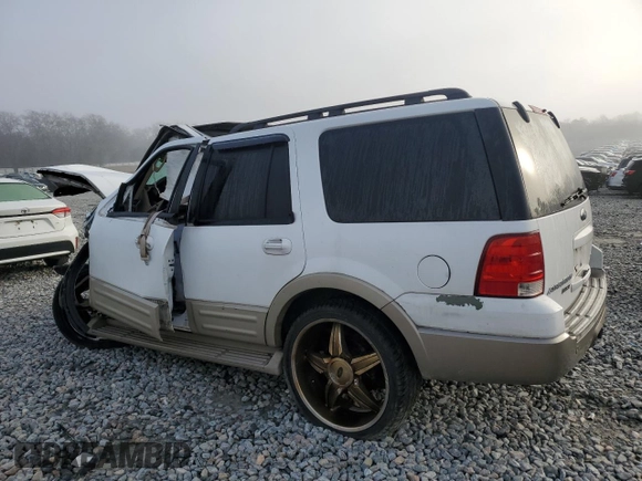 2005 Ford Expedition Eddie Bauer with VIN 1FMFU17515LA67343, listed as a Copart auction lot 43562415 with 0 mi miles and Salvage Title. Bid and sale history available at carsss.com. Image 2.