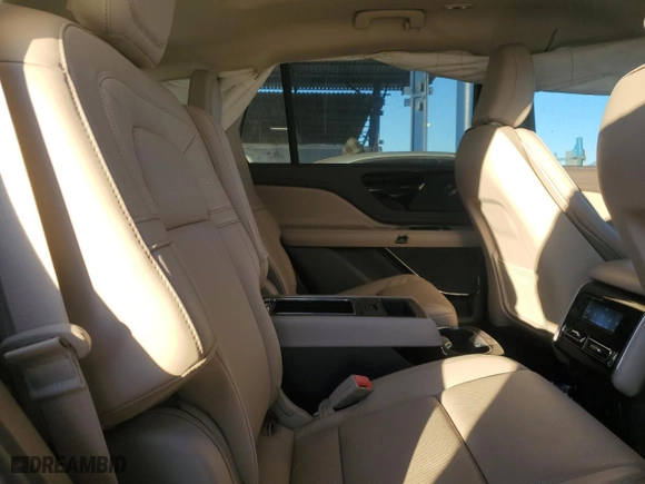 2023 Lincoln Aviator Reserve with VIN 5LM5J7WC9PGL04743, listed as a Copart auction lot 87065414 with 7,906 mi miles and Salvage Title. Bid and sale history available at carsss.com. Image 11.