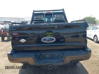 2017 Ford F-250 Lariat with VIN 1FT7W2BT9HED77389, listed as a IAAI auction lot 41925246 with 167,271 mi miles and . Bid and sale history available at DreamBid. Image 17.