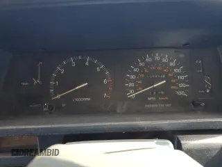 1986 Toyota Camry z VIN JT2SV16E6G0520922, wystawiony jako Copart lot #47146675 z przebiegiem 156 394 mil mil oraz Szkoda całkowita • Salvage title. Historia ofert i sprzedaży dostępna na DreamBid. Obrazek 9.