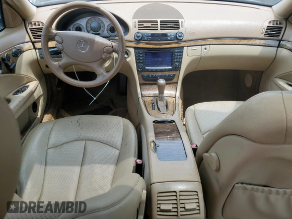 2007 Mercedes-Benz E 350 z VIN WDBUF56X77B076670, wystawiony jako Copart lot #57215685 z przebiegiem 143 428 mil mil oraz Szkoda całkowita • Salvage title. Historia ofert i sprzedaży dostępna na DreamBid. Obrazek 8.