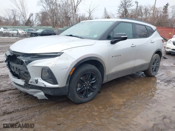 2020 Chevrolet Blazer LT with VIN 3GNKBCR41LS690128, listed as a IAAI auction lot 41660873 with 94,661 mi miles. Bid and sale history available at carsss.com. Image 17.