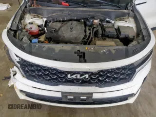 2022 Kia Sorento S with VIN 5XYRL4LC4NG147581, listed as a Copart auction lot 57319935 with 60,681 mi miles and Salvage title. Bid and sale history available at DreamBid. Image 12.
