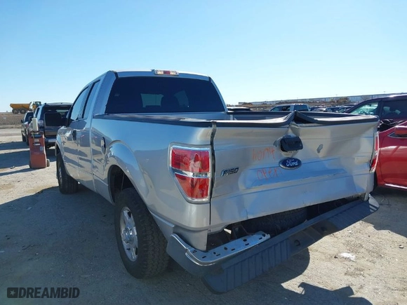 2010 Ford F-150 XL with VIN 1FTEX1C87AKE74719, listed as a IAAI auction lot 41727302 with 169,567 mi miles. Bid and sale history available at carsss.com. Image 3.