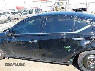 2020 Nissan Altima Platinum with VIN 1N4BL4FV4LC156108, listed as a IAAI auction lot 41654687 with 78,050 mi miles and . Bid and sale history available at carsss.com. Image 15.