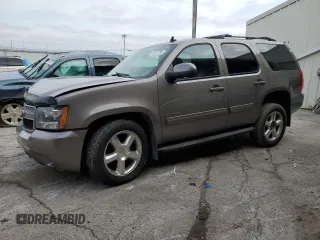 2013 Chevrolet Tahoe LT z VIN 1GNSKBE09DR163343, wystawiony jako Copart lot #85767784 z przebiegiem Nie podano mil oraz Szkoda całkowita • Salvage title. Historia ofert i sprzedaży dostępna na DreamBid. Obrazek 1.