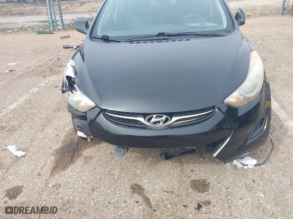2011 Hyundai Elantra GLS PZEV with VIN 5NPDH4AEXBH019561, listed as a IAAI auction lot 41727109 with 84,982 mi miles. Bid and sale history available at carsss.com. Image 6.
