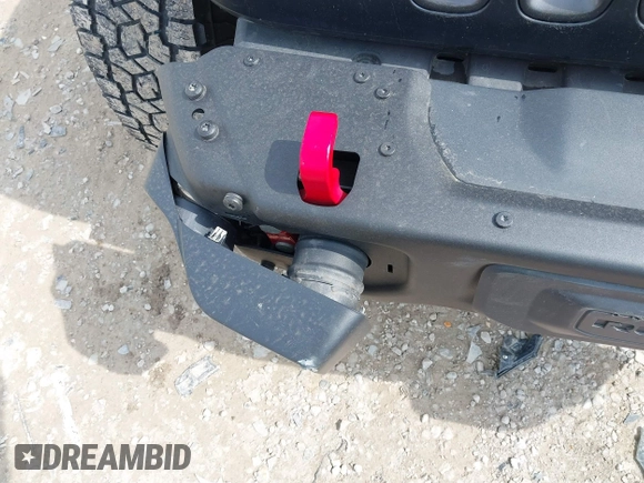 2018 Jeep Wrangler Rubicon Recon with VIN 1C4BJWCG6JL814834, listed as a IAAI auction lot 42327297 with 59,623 mi miles and . Bid and sale history available at DreamBid. Image 6.