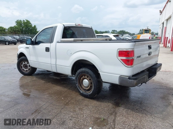 2013 Ford F-150 XL with VIN 1FTMF1CM9DFC13973, listed as a IAAI auction lot 42326721 with 209,911 mi miles and . Bid and sale history available at DreamBid. Image 3.
