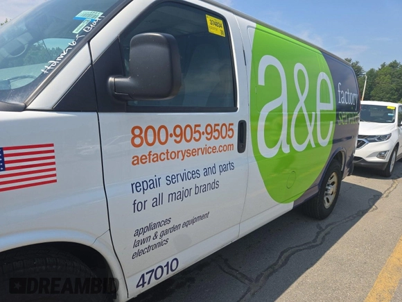 2014 Chevrolet Express Cargo z VIN 1GCSGAFXXE1162573, wystawiony jako IAAI lot #42547277 z przebiegiem 230 224 mil mil oraz . Historia ofert i sprzedaży dostępna na DreamBid. Obrazek 43.