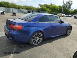 2011 BMW M3 z VIN WBSDX9C59BE399305, wystawiony jako Copart lot #58246375 z przebiegiem 78 342 mil mil oraz Tytuł czysty. Historia ofert i sprzedaży dostępna na DreamBid. Obrazek 3.
