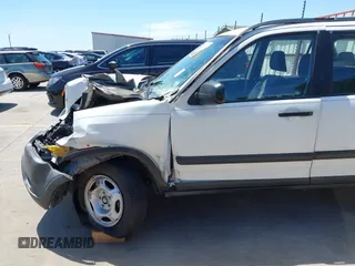 2003 Honda CR-V LX z VIN JHLRD68403C017375, wystawiony jako IAAI lot #42237124 z przebiegiem 172 054 mil mil oraz . Historia ofert i sprzedaży dostępna na DreamBid. Obrazek 17.