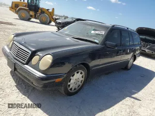 1998 Mercedes-Benz E-Class with VIN WDBJH65F2WA689599, listed as a Copart auction lot 76712344 with 0 mi miles and Salvage Title. Bid and sale history available at carsss.com. Image 1.
