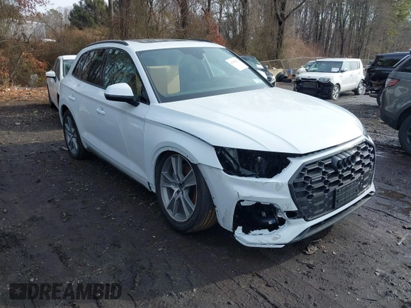 2025 Audi Q5 S line Premium z VIN WA1GAAFY2S2013915, wystawiony jako IAAI lot #41486503 z przebiegiem 649 mil mil oraz . Historia ofert i sprzedaży dostępna na DreamBid. Obrazek 13.