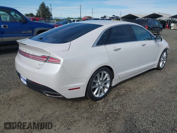2016 Lincoln MKZ with VIN 3LN6L2GK1GR600746, listed as a IAAI auction lot 41999396 with 96,416 mi miles and . Bid and sale history available at DreamBid. Image 4.