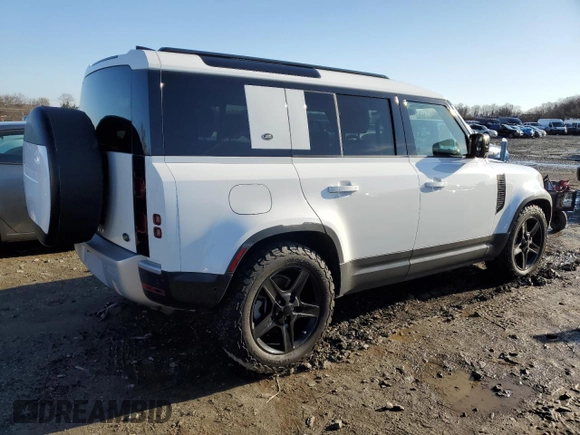 2021 Land Rover Defender SE z VIN SALEP7RU3M2051477, wystawiony jako Copart lot #44318715 z przebiegiem 55 970 mil mil oraz Czysty tytuł • Clean title. Historia ofert i sprzedaży dostępna na DreamBid. Obrazek 3.