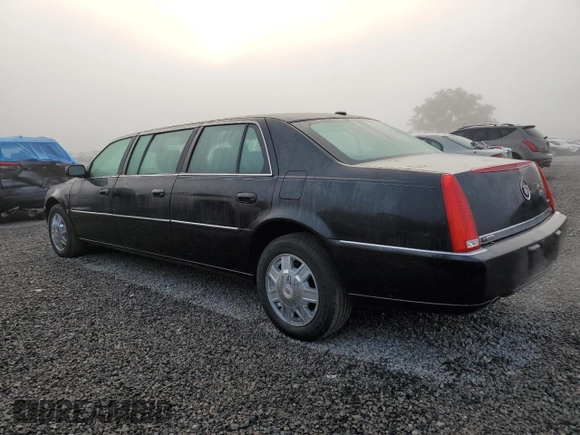 2008 Cadillac DTS Professional Limousine z VIN 1GEEK90Y38U550279, wystawiony jako Copart lot #44219435 z przebiegiem 47 703 mil mil oraz Tytuł czysty. Historia ofert i sprzedaży dostępna na DreamBid. Obrazek 2.