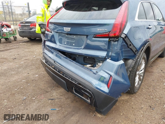 2024 Cadillac XT4 AWD Premium Luxury with VIN 1GYFZDR45RF143981, listed as a IAAI auction lot 42032787 with 14,700 mi miles and . Bid and sale history available at DreamBid. Image 6.