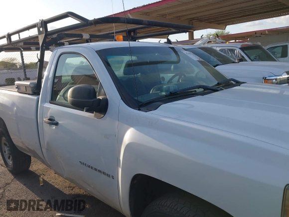 2009 Chevrolet Silverado 1500 Work Truck with VIN 1GCEK14CX9Z219485, listed as a IAAI auction lot 41863746 with 178,167 mi miles. Bid and sale history available at carsss.com. Image 13.