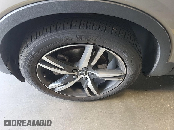2022 Volvo XC40 R-Design с VIN YV4162UM2N2769099, выставлен на аукционе IAAI как лот 42455853 с пробегом 92 375 миль миль и . История ставок и продаж доступна на DreamBid. Изображение 4.