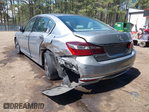 2017 Honda Accord LX with VIN 1HGCR2F33HA163393, listed as a IAAI auction lot 41910028 with 99,282 mi miles. Bid and sale history available at carsss.com. Image 3.