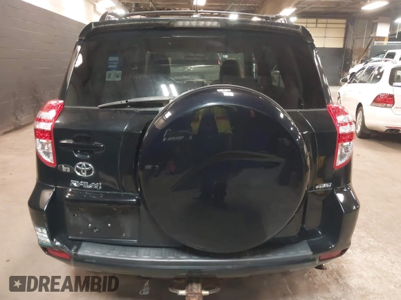 2011 Toyota RAV4 with VIN 2T3BF4DV0BW111778, listed as a IAAI auction lot 41990337 with 185,716 mi miles. Bid and sale history available at carsss.com. Image 17.