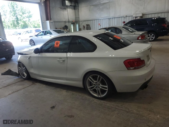 2013 BMW 1 Series 135i with VIN WBAUC9C52DVY60511, listed as a Copart auction lot 61339084 with 0 mi miles and Non Repairable. Bid and sale history available at carsss.com. Image 2.