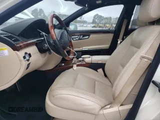 2012 Mercedes-Benz S 550 with VIN WDDNG9EB0CA415646, listed as a Copart auction lot 80232034 with 130,113 mi miles and Salvage Title. Bid and sale history available at DreamBid. Image 7.
