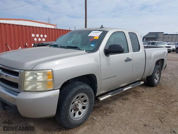 2008 Chevrolet Silverado 1500 Work Truck with VIN 1GCEC19X08Z302978, listed as a IAAI auction lot 41588854 with 153,168 mi miles. Bid and sale history available at carsss.com. Image 6.