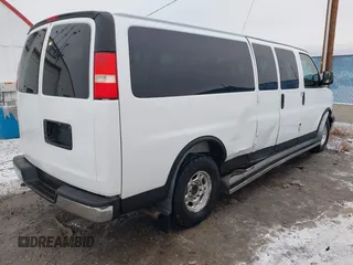 2010 Chevrolet Express Passenger LT z VIN 1GA2G1DG6A1110332, wystawiony jako IAAI lot #40909861 z przebiegiem 367 242 mil mil oraz . Historia ofert i sprzedaży dostępna na DreamBid. Obrazek 4.