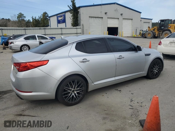 2011 Kia Optima EX with VIN KNAGN4A65B5094275, listed as a Copart auction lot 47692835 with 290,512 mi miles and Salvage Title. Bid and sale history available at carsss.com. Image 3.