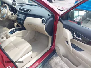 2015 Nissan Rogue S with VIN 5N1AT2MT5FC920589, listed as a IAAI auction lot 42050035 with 125,544 mi miles. Bid and sale history available at carsss.com. Image 5.