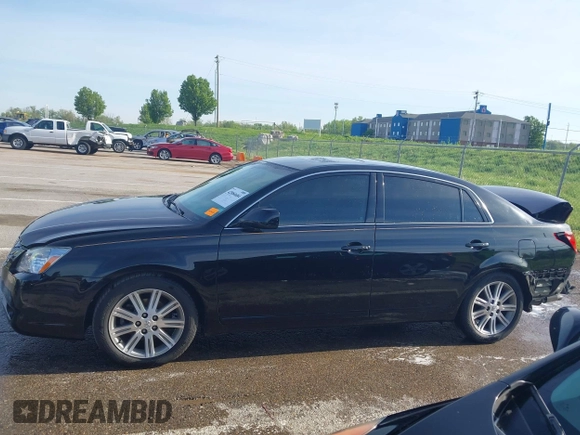 2007 Toyota Avalon XL with VIN 4T1BK36B97U170403, listed as a IAAI auction lot 42084684 with 81,180 mi miles and . Bid and sale history available at DreamBid. Image 15.