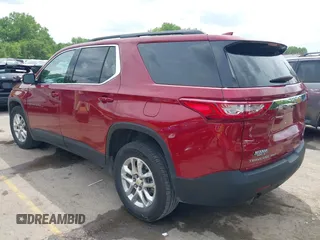 2020 Chevrolet Traverse LT Cloth z VIN 1GNEVGKW6LJ285438, wystawiony jako IAAI lot #42188972 z przebiegiem 53 628 mil mil oraz . Historia ofert i sprzedaży dostępna na DreamBid. Obrazek 3.