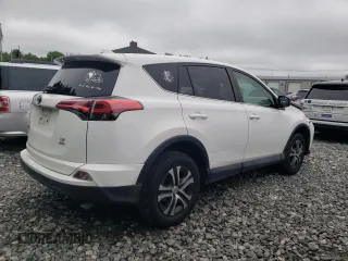2018 Toyota RAV4 LE with VIN 2T3BFREV3JW764258, listed as a Copart auction lot 61234155 with Not provided miles and Salvage title. Bid and sale history available at DreamBid. Image 3.