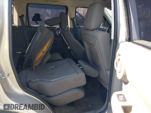 2008 Dodge Nitro SXT with VIN 1D8GU28K68W271921, listed as a IAAI auction lot 41772124 with 233,078 mi miles. Bid and sale history available at carsss.com. Image 8.