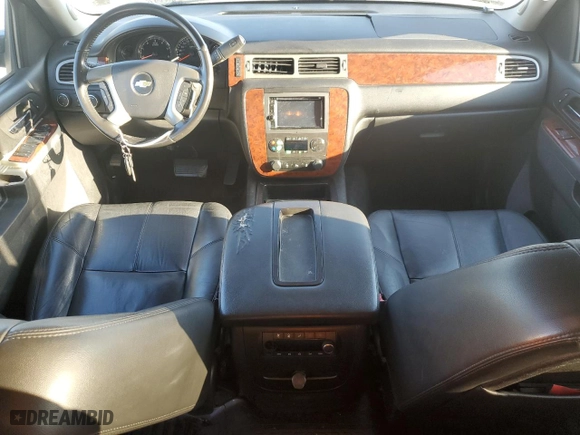 2013 Chevrolet Suburban LT with VIN 1GNSKJE73DR300736, listed as a Copart auction lot 48717835 with 216,599 mi miles and Salvage Title. Bid and sale history available at carsss.com. Image 8.