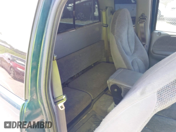 1997 Dodge Dakota with VIN 1B7GL23X5VS157528, listed as a IAAI auction lot 42739190 with 119,889 mi miles and . Bid and sale history available at DreamBid. Image 8.