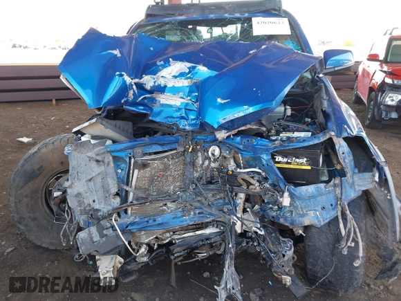 2016 Toyota Tacoma SR with VIN 3TMCZ5AN6GM037880, listed as a IAAI auction lot 42020623 with Not Provided miles and . Bid and sale history available at DreamBid. Image 6.