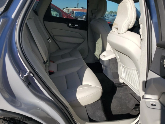 2023 Volvo XC60 Plus Bright Theme with VIN YV4L12DN8P1283289, listed as a Copart auction lot 82109494 with 12,365 mi miles and Salvage Title. Bid and sale history available at carsss.com. Image 10.