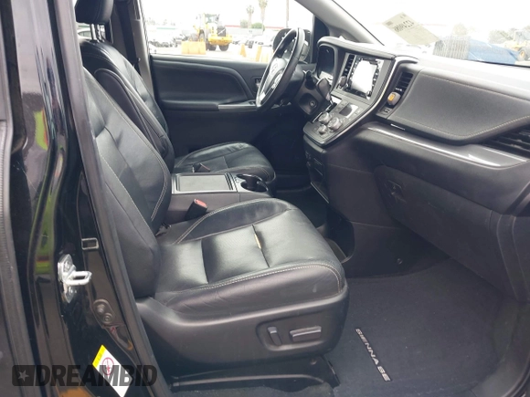 2018 Toyota Sienna SE with VIN 5TDXZ3DC0JS939237, listed as a IAAI auction lot 42249086 with 79,210 mi miles and . Bid and sale history available at DreamBid. Image 5.