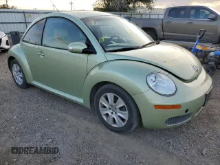 2009 Volkswagen New Beetle Coupe S with VIN 3VWRW31C59M504261, listed as a Copart auction lot 79912134 with 191,031 mi miles and Salvage Title. Bid and sale history available at carsss.com. Image 4.