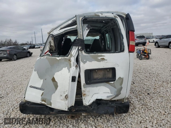 2008 Chevrolet Express Cargo Van with VIN 1GCGG25C881138805, listed as a Copart auction lot 46987615 with 0 mi miles and Non Repairable. Bid and sale history available at carsss.com. Image 6.